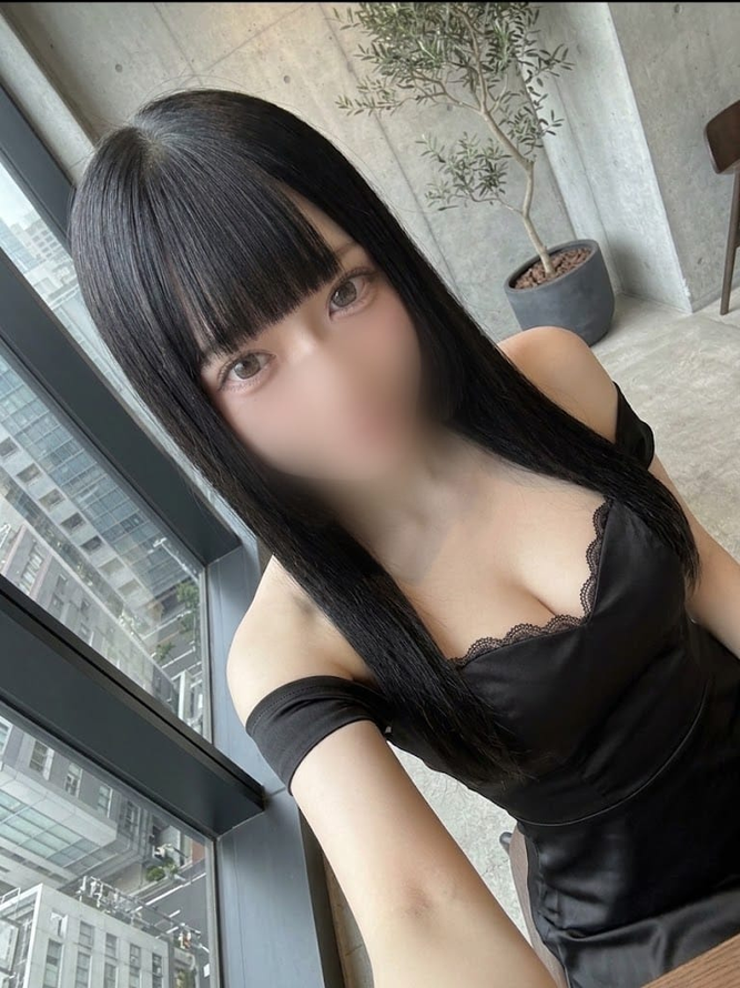 水瀬ふうか